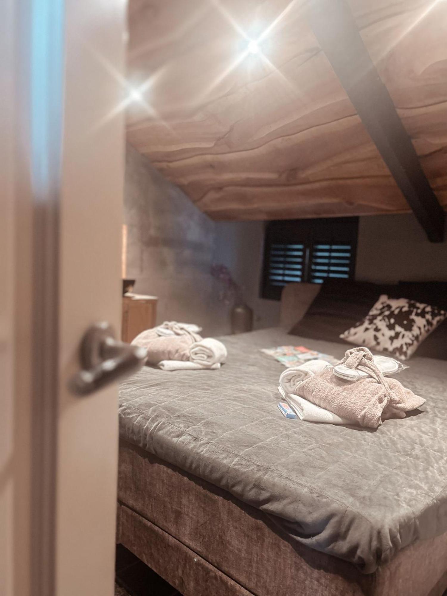Betuwsch Badhuys Bed & Breakfast Lienden Exterior foto